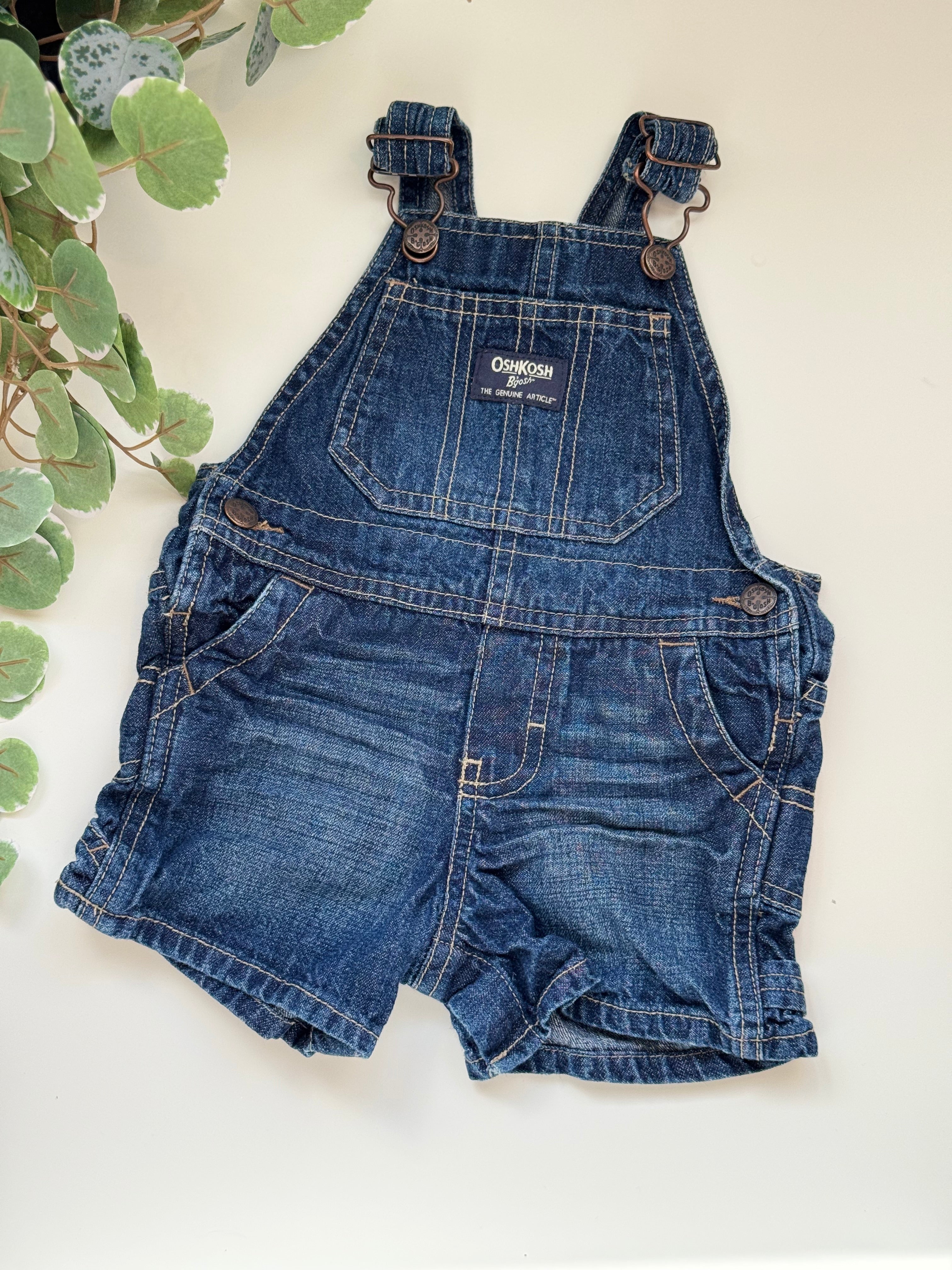 Salopette Oshkosh 9 mois