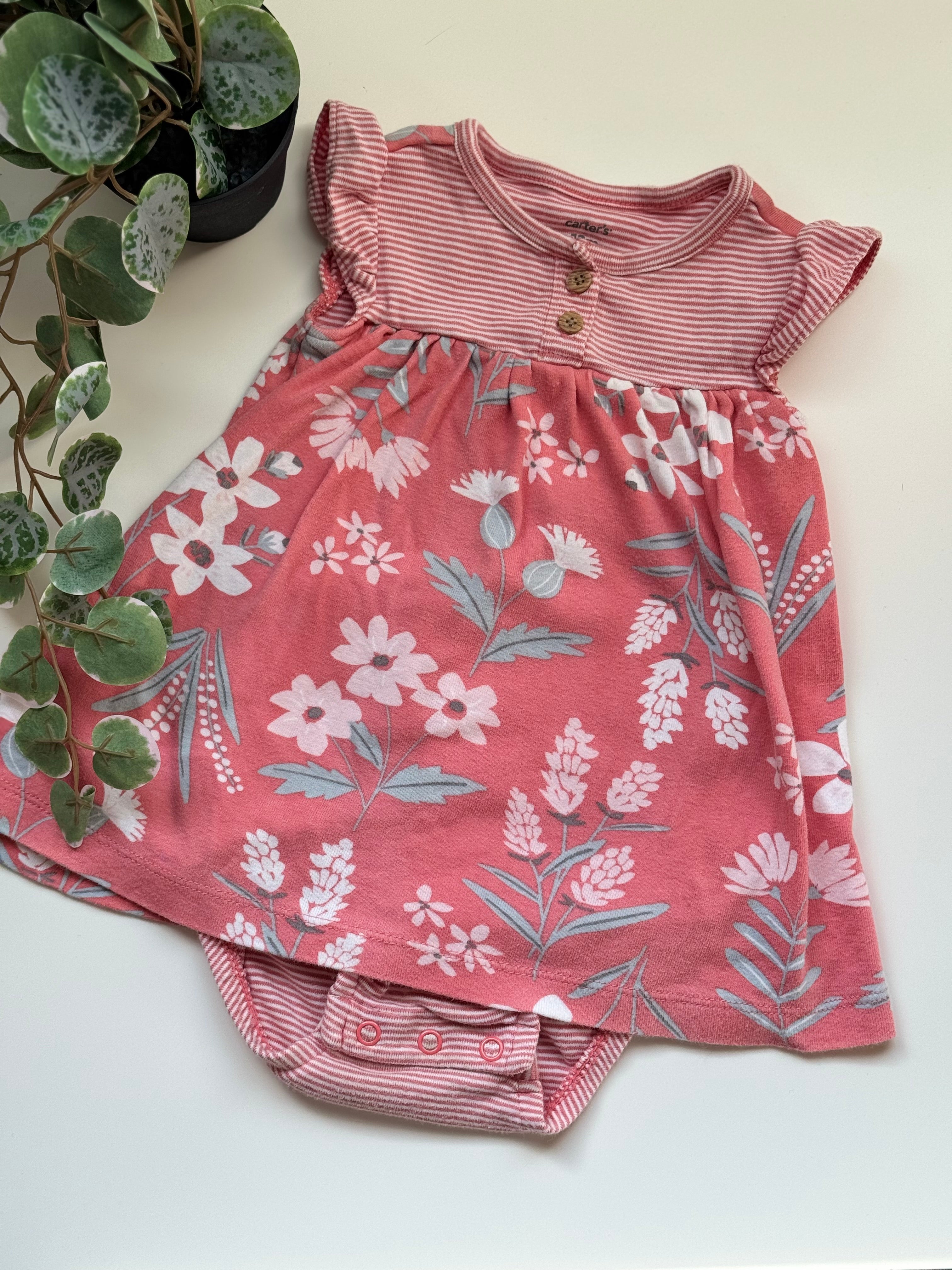 Robe cache-couche Carter’s 12 mois