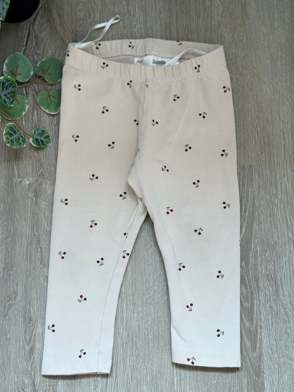 Legging H&M 6-9 mois *imparfait